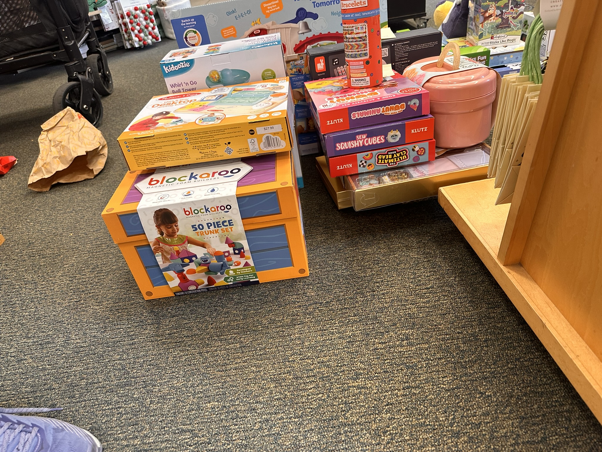 Creative, STEM and play gifts gathered together