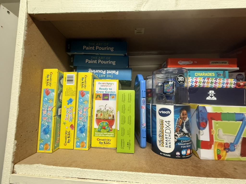 Toys, creative kits and sensory gifts ready for children